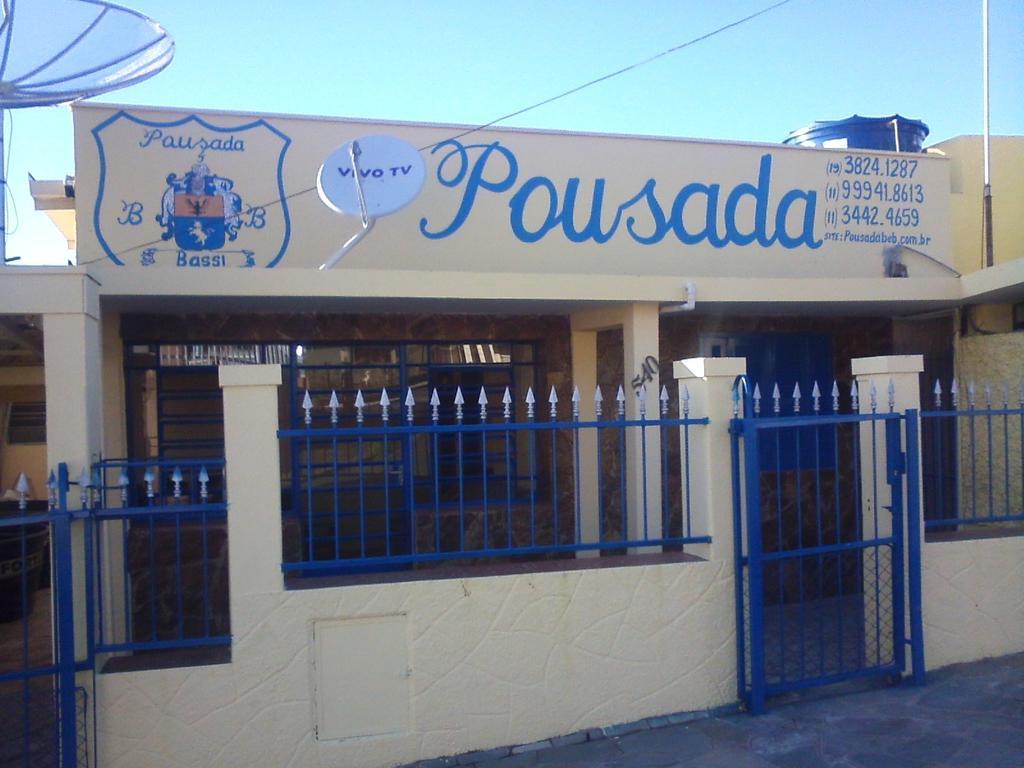 Pousada B & B Águas de Lindóia Kültér fotó